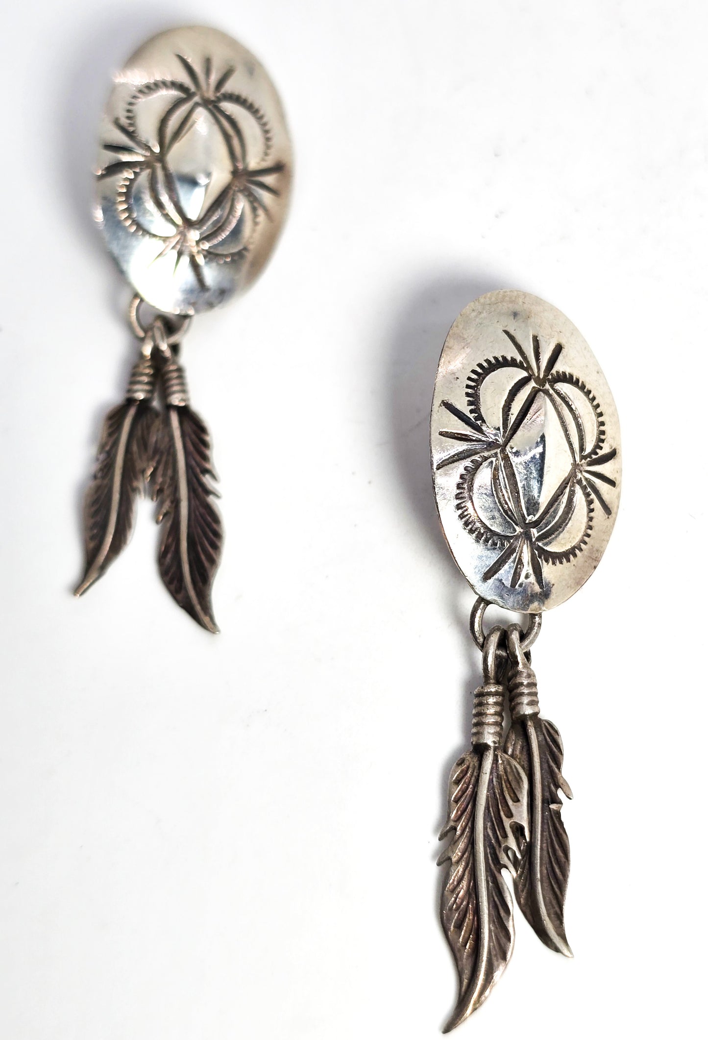 Richard Begay RB Navajo concho feather vintage sterling silver NA post earrings