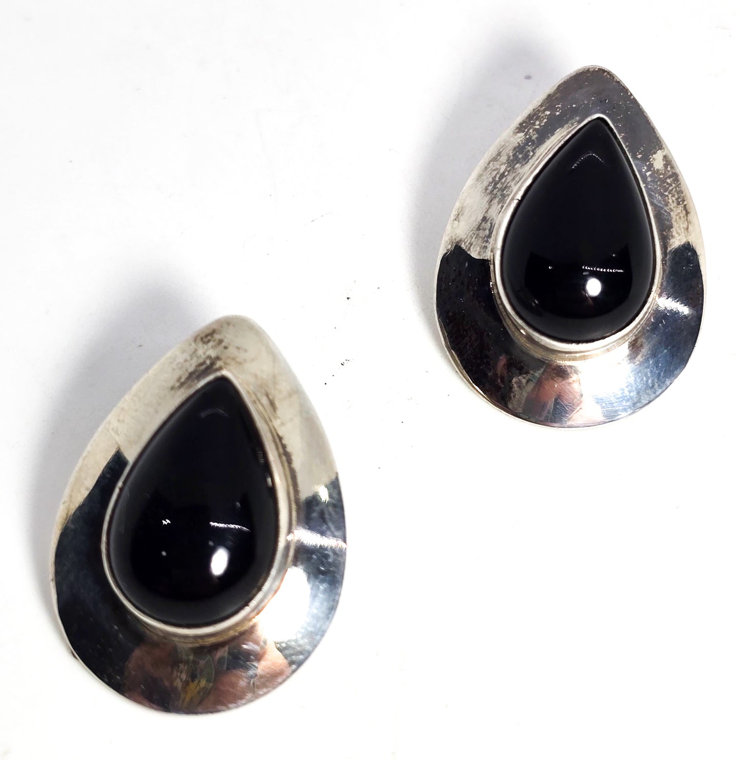 RWJ Black Onyx sterling silver Native American tear drop vintage earrings