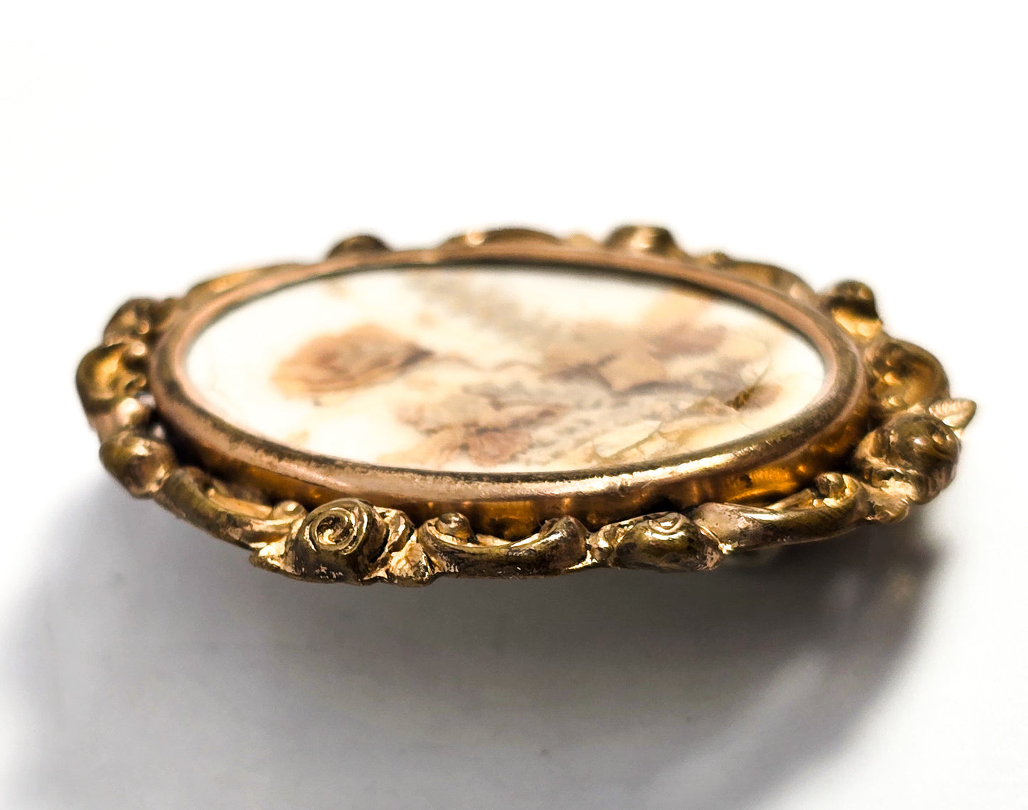 Memento Mori dried flower gold filled antique Mourning jewelry brooch