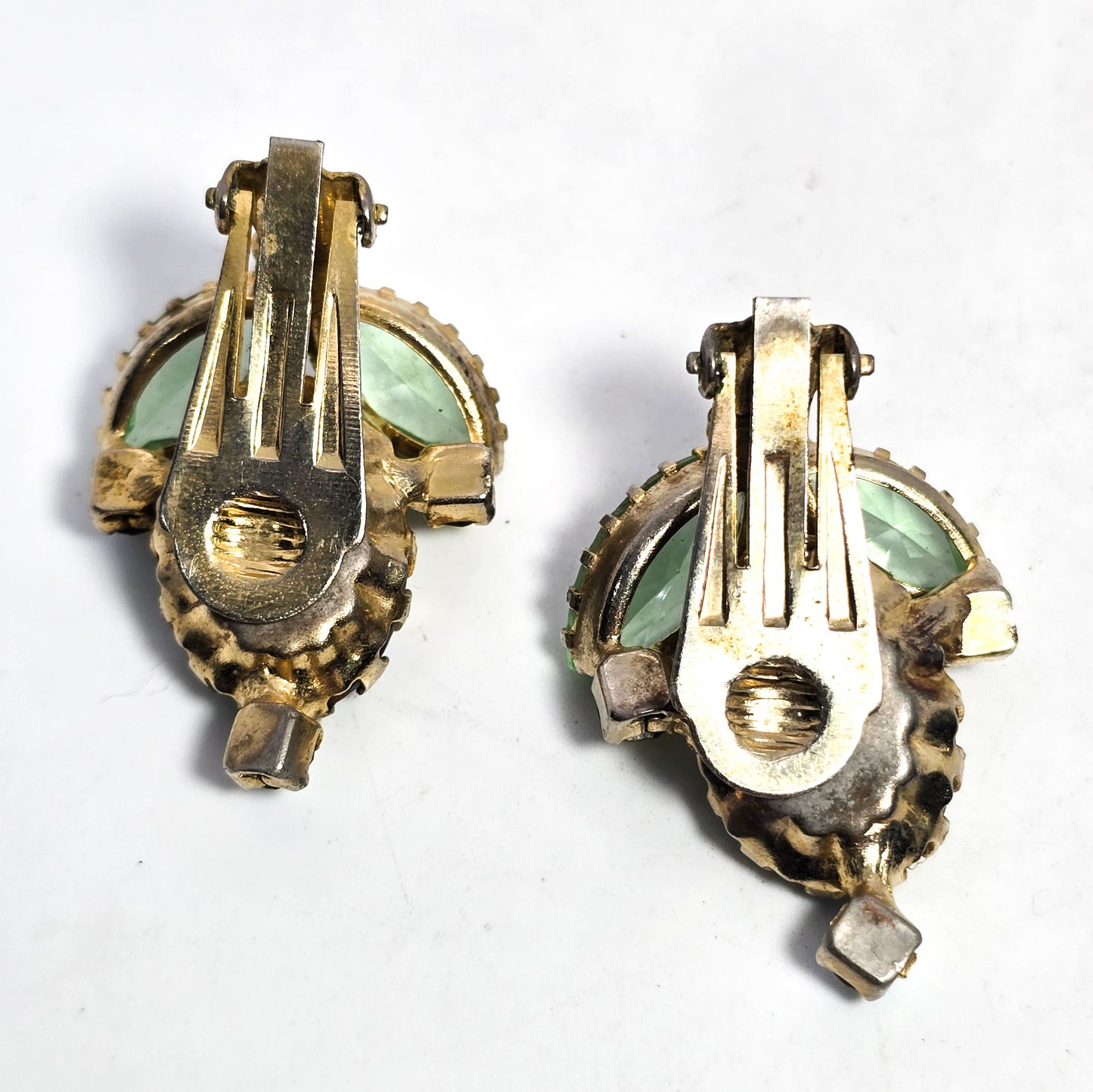Schreiner Green Opaline Aurora Borealis vintage dogtooth rhinestone earrings