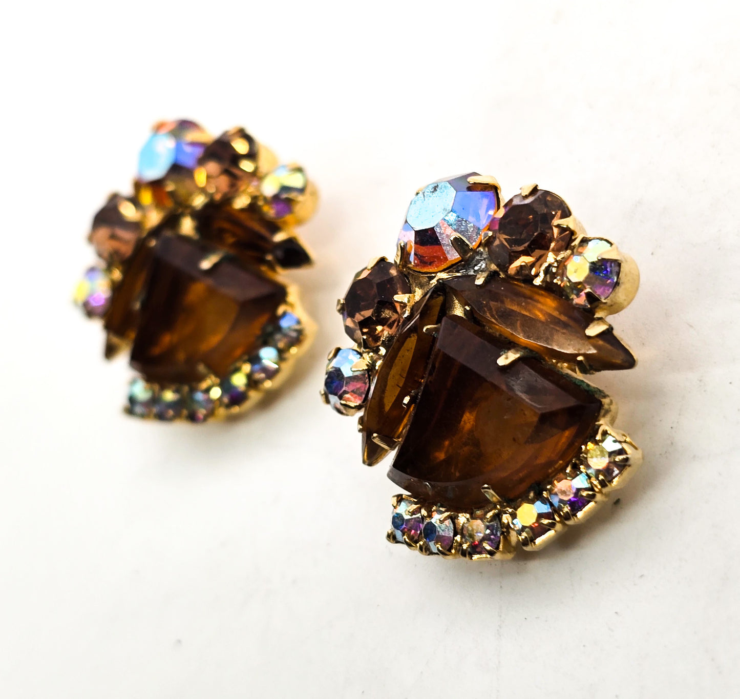 Juliana DeLizza & Elster amber Aurora borealis pie cut rhinestone clip on earrings