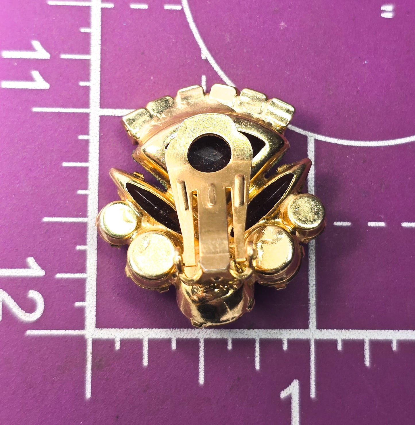 Juliana DeLizza & Elster amber Aurora borealis pie cut rhinestone clip on earrings