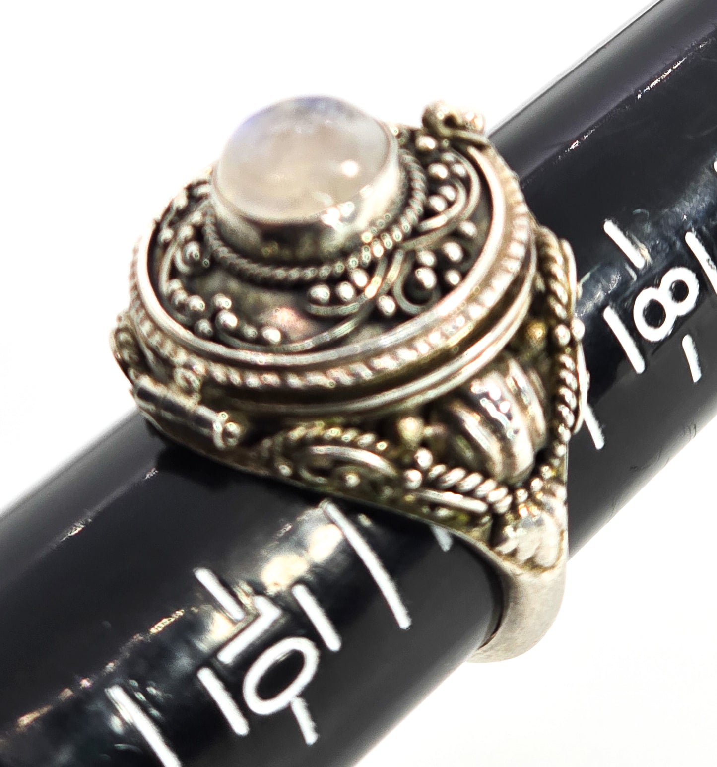 Blue Moonstone large Bali Balinese sterling silver vintage Poison ring size 9