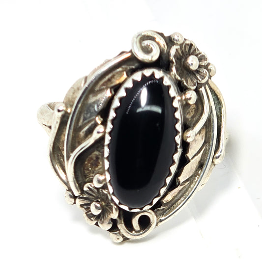 Navajo Black Onyx Feather sterling silver Native American vintage ring size 9.5