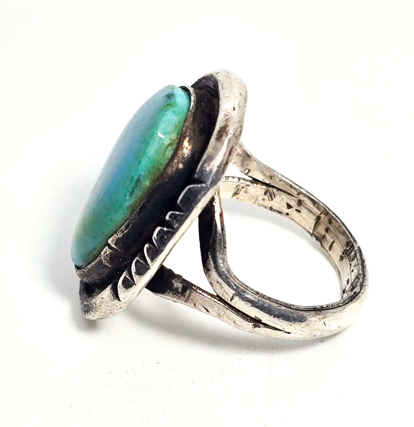 Turquoise Native American vintage sterling silver handcrafted ring size 5 and 1/2