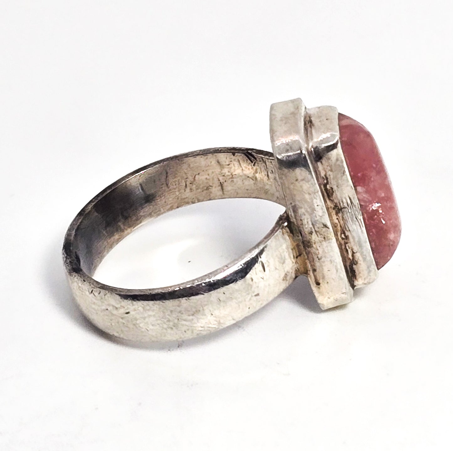 Rhodochrosite pink gemstone Bali Balinese vintage sterling silver ring size 7.5