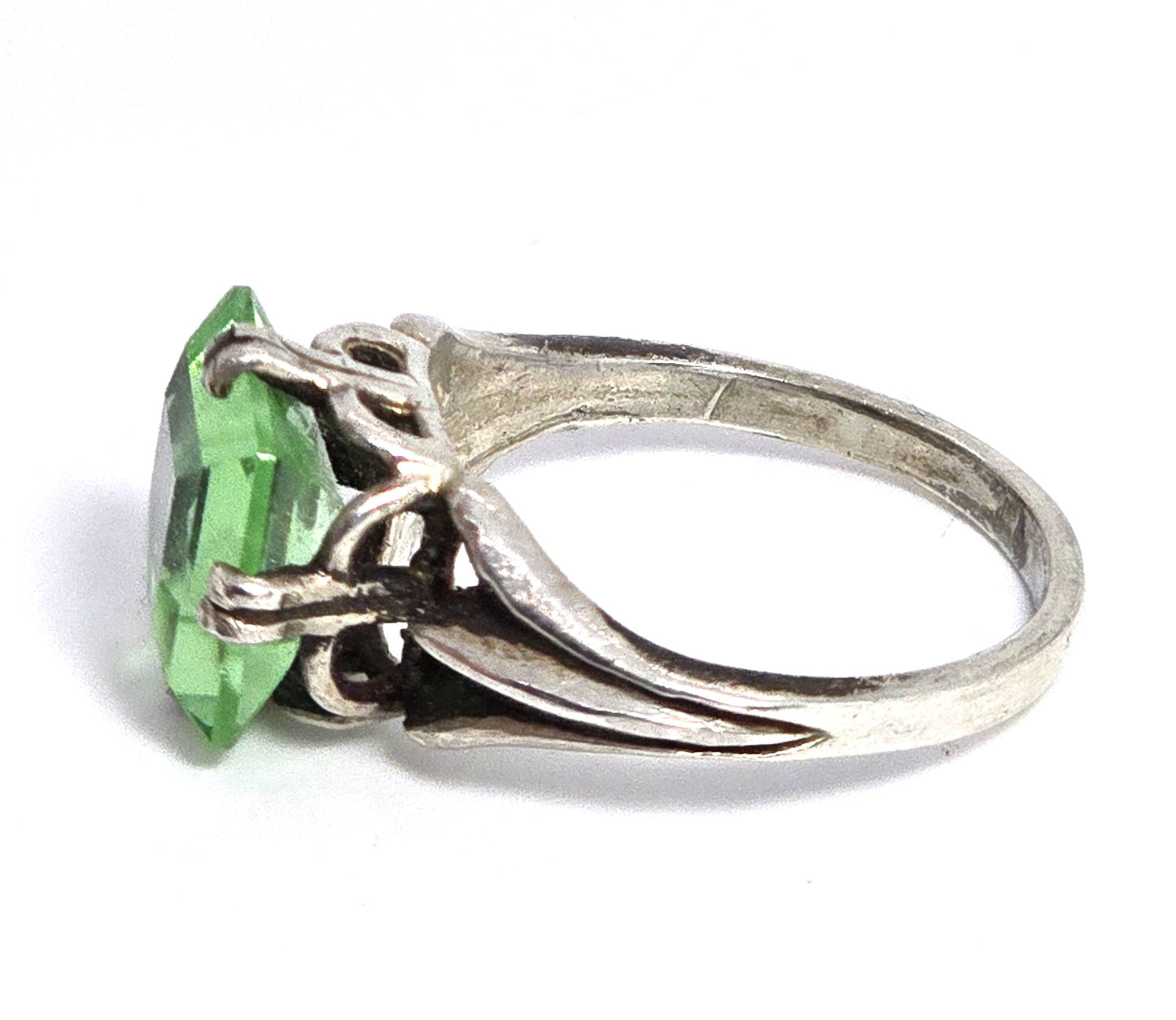 Uranium Glass Princess cut sterling silver split shank vintage ring size 9