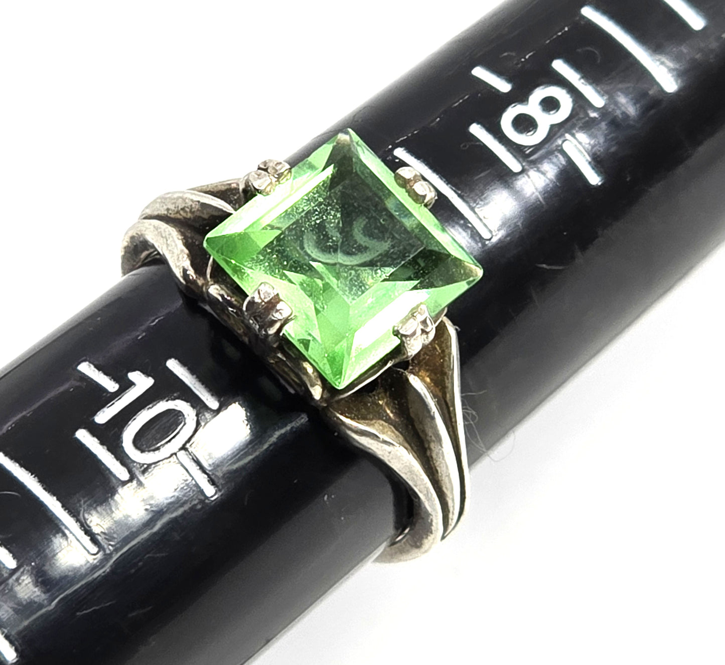 Uranium Glass Princess cut sterling silver split shank vintage ring size 9