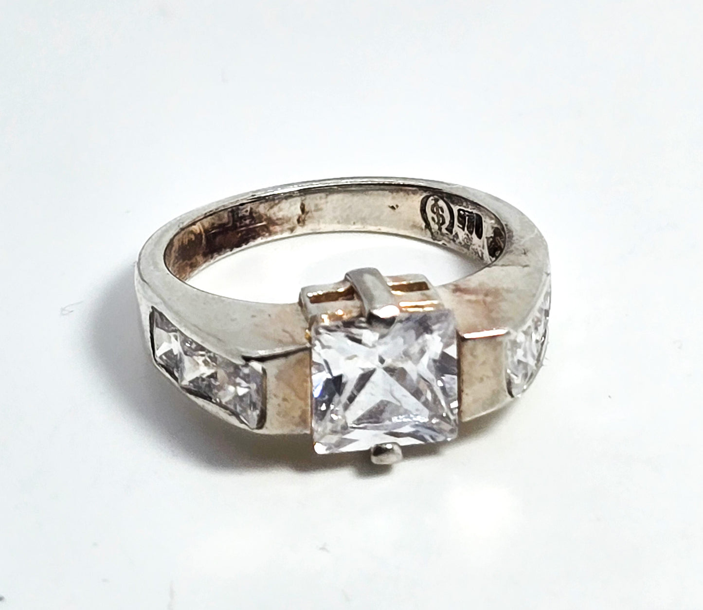 Shube Princess Cubic Zirconia 7 stone sterling silver channel set ring size 7