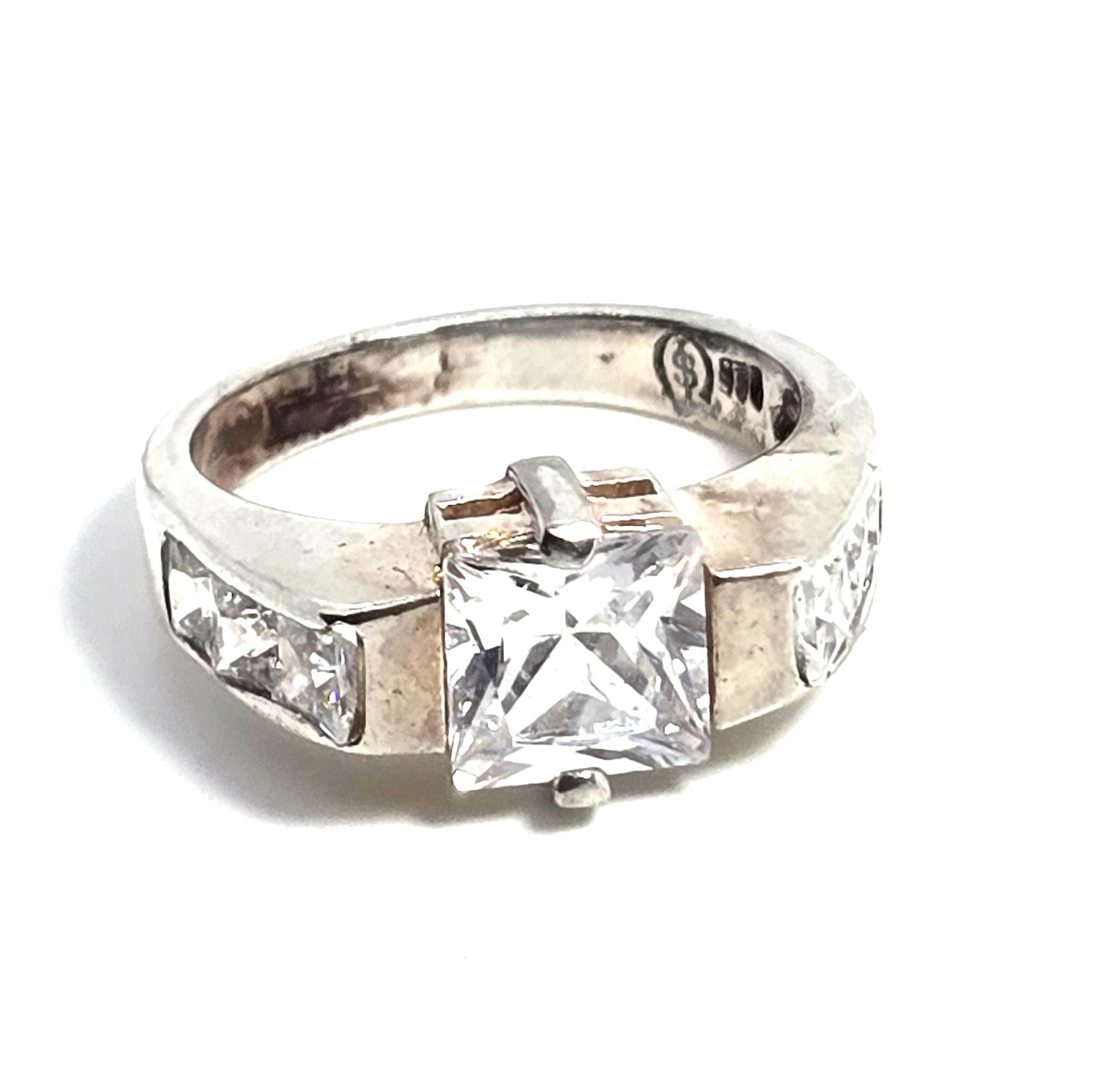 Shube Princess Cubic Zirconia 7 stone sterling silver channel set ring size 7