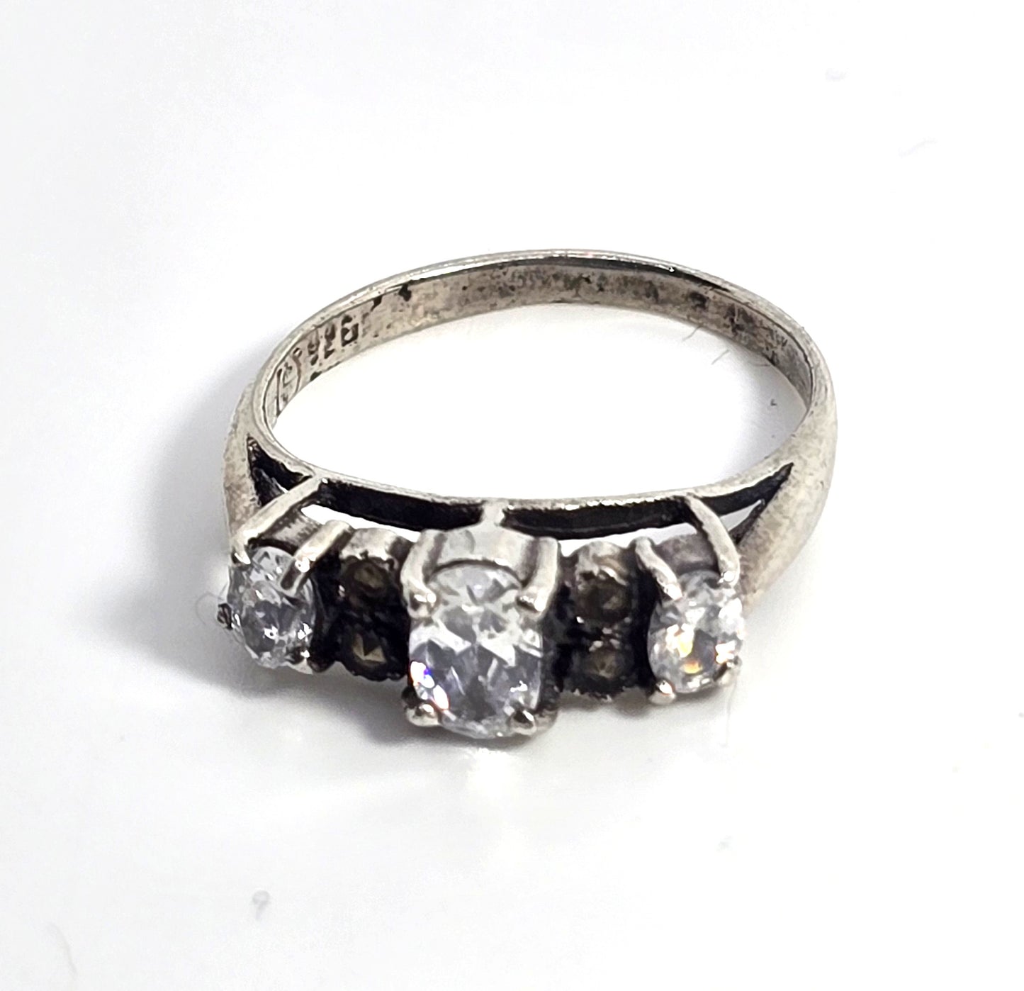 Shube Cubic Zirconia marcasite 7 stone sterling silver multi stone ring size 7.5