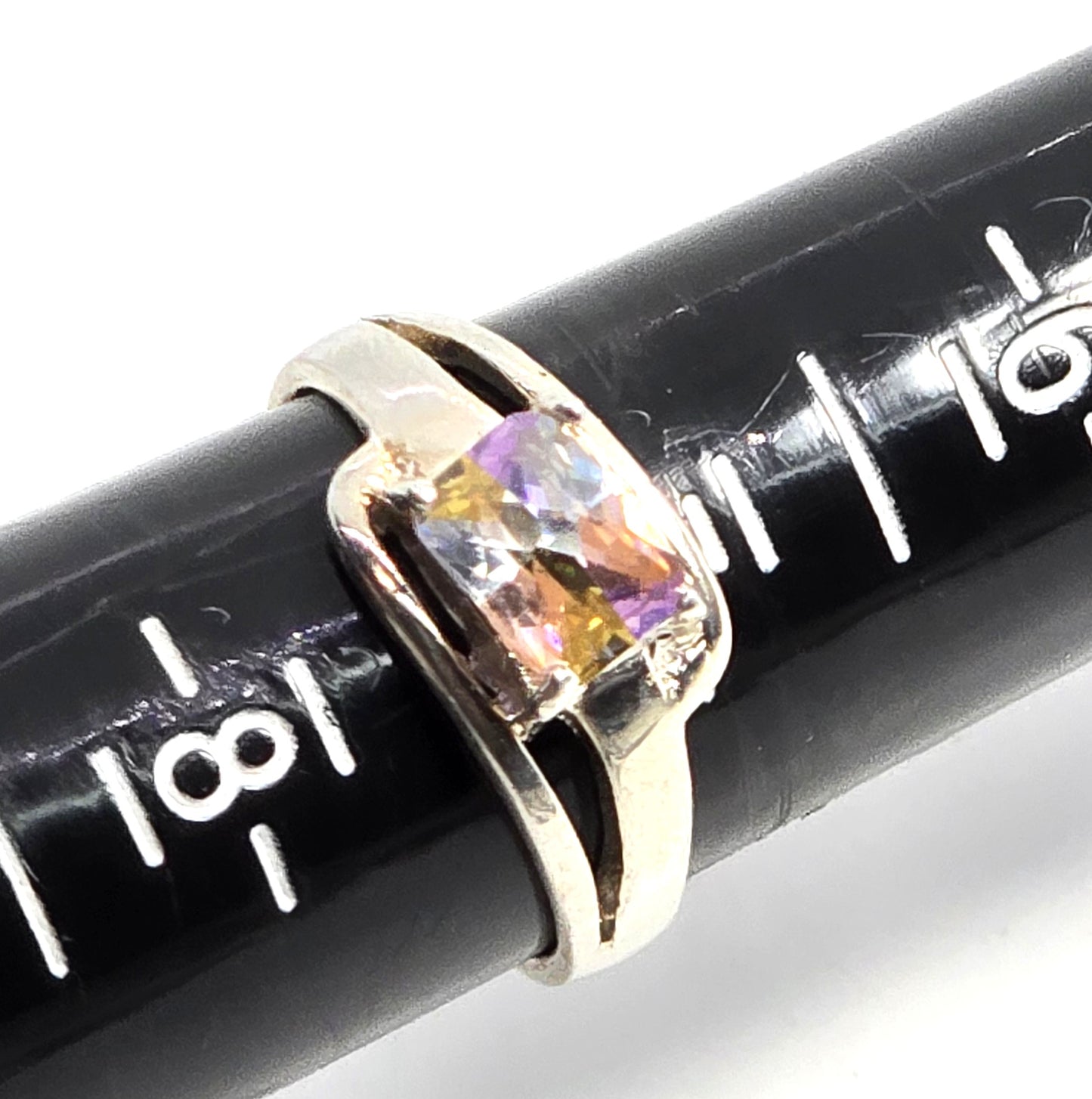 Rainbow multi colored Cubic Zirconia CZ sterling silver solitaire ring size 7