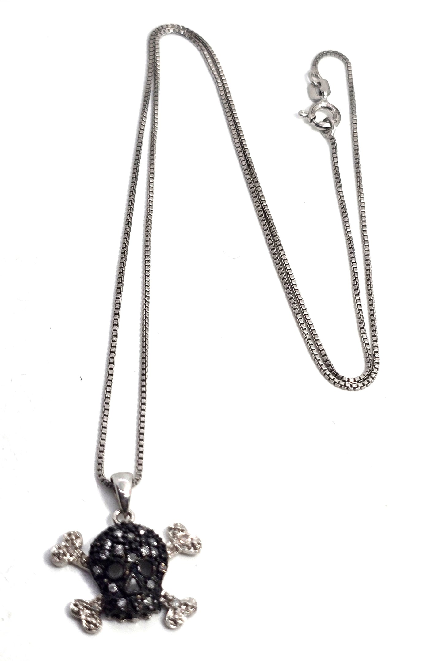 Jolly Roger skull and crossbones black and white diamond sterling silver necklace HN