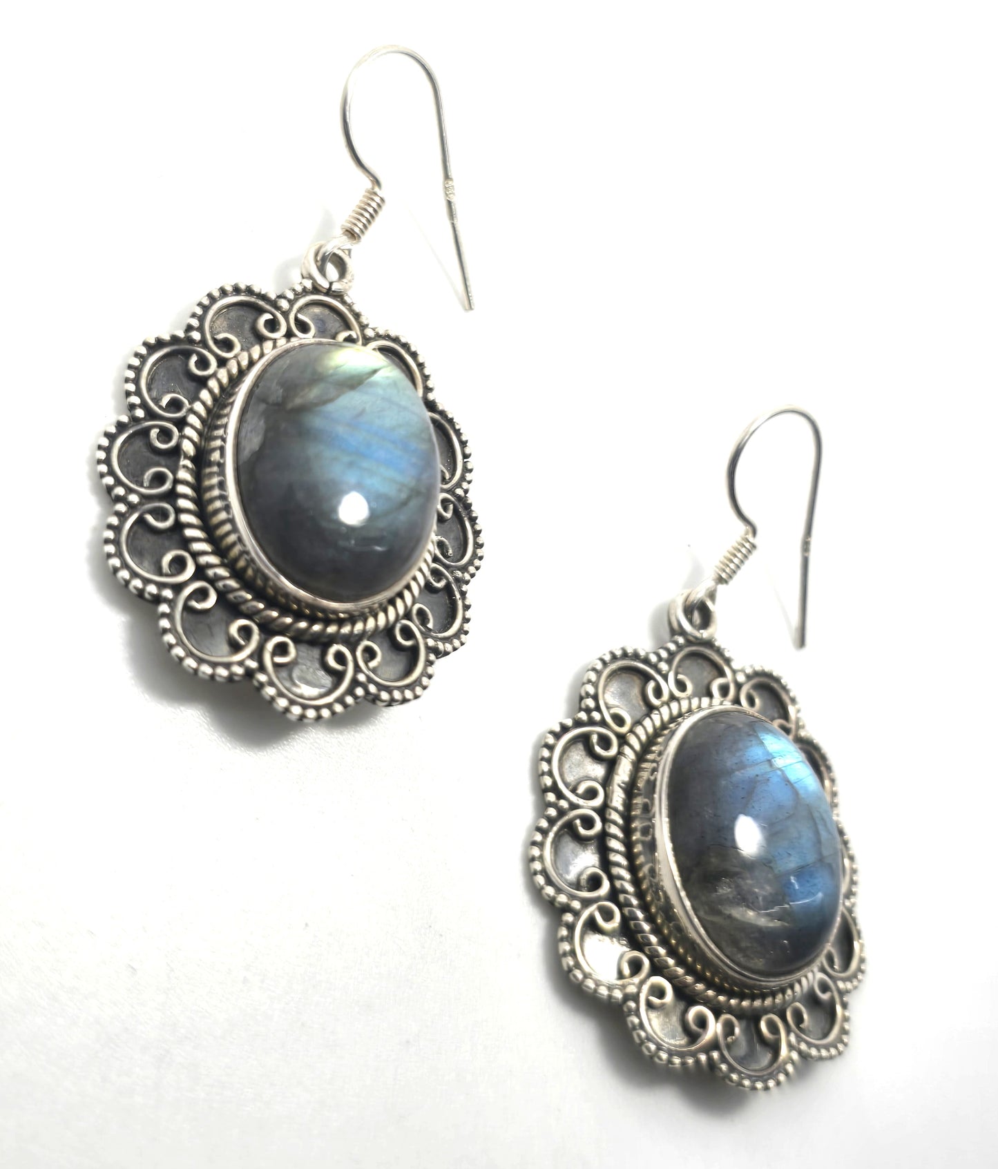 PTI Labradorite gemstone drop Bali India sterling silver vintage earrings