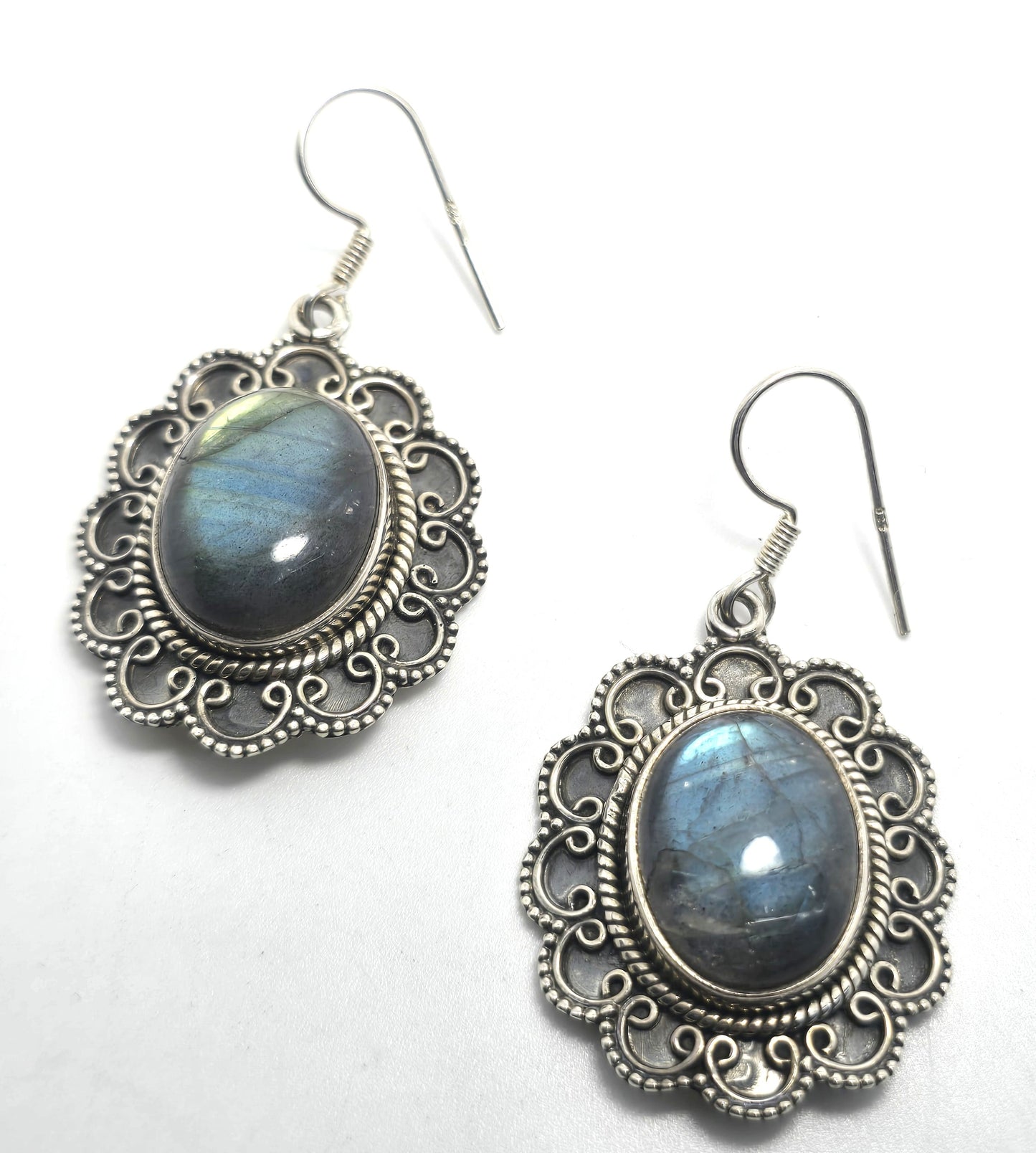 PTI Labradorite gemstone drop Bali India sterling silver vintage earrings
