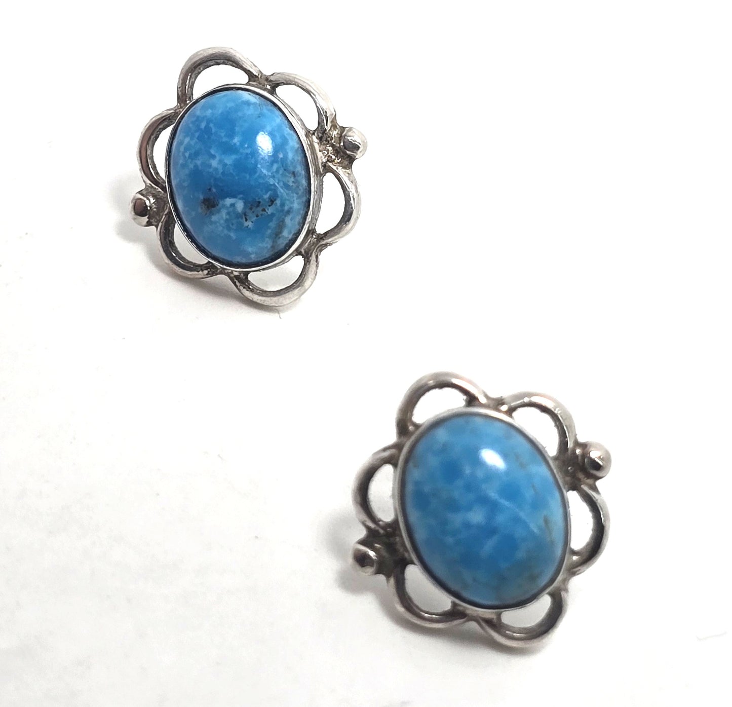 Denim Lapis scalloped vintage Southwestern sterling silver stud earrings