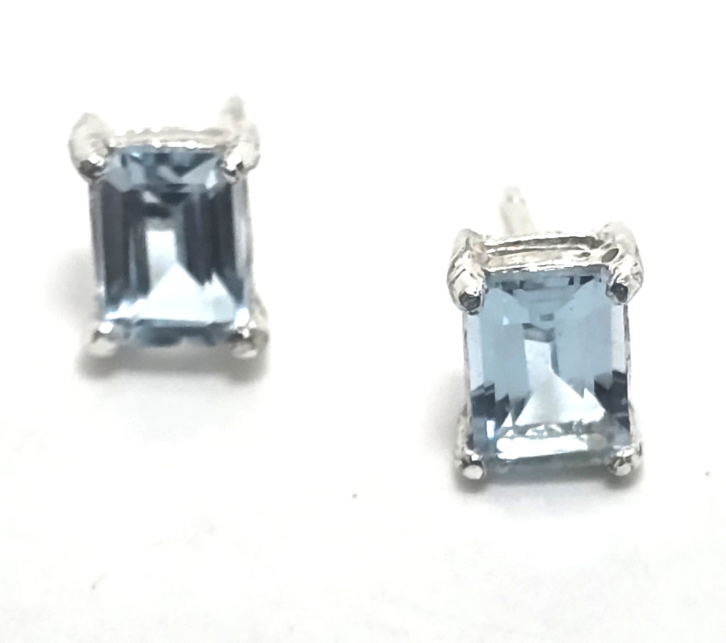 Blue Topaz 1.4 Ct sterling silver emerald cut stud earrings