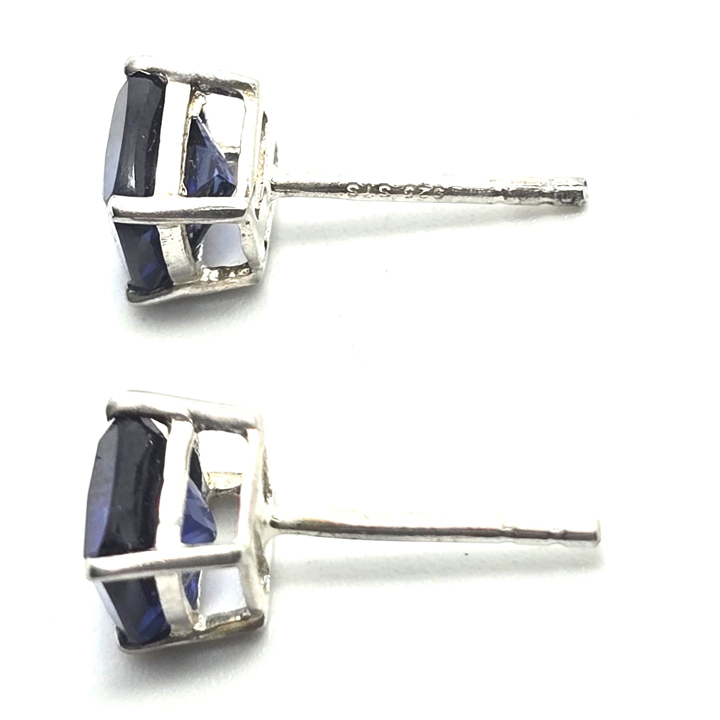 STS blue sapphire princess cut 1ct sterling silver stud earrings NWT