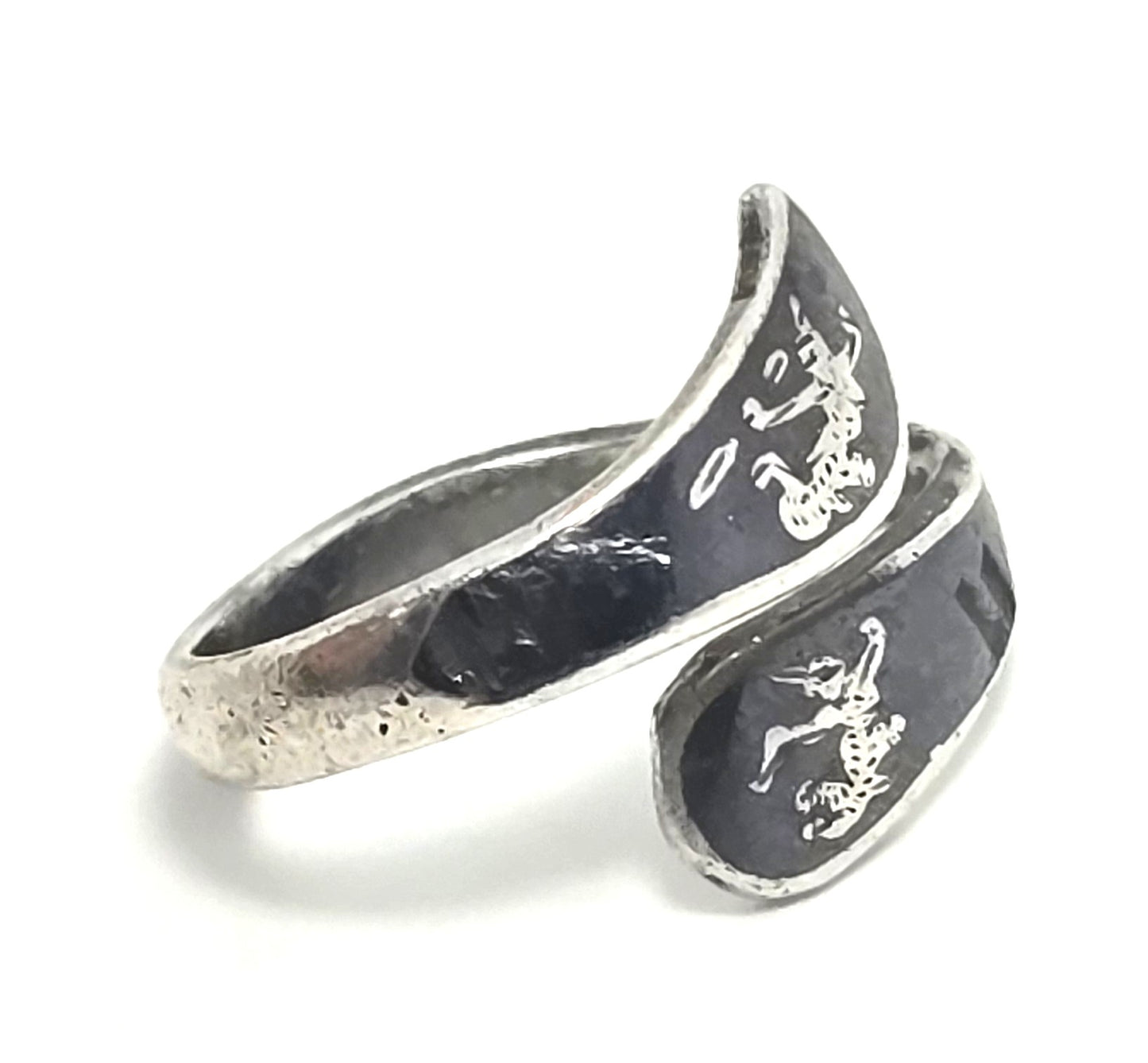 Siam Maleka & Ramasoon dancing sterling silver torsade vintage wrap ring damaged