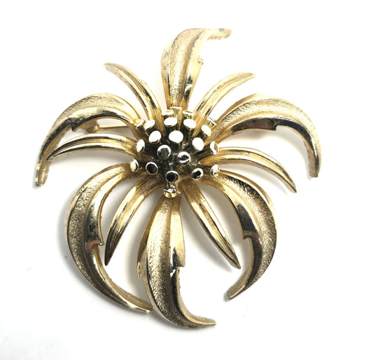 Marcel Boucher Marboux Chrysanthemum signed gold flower vintage brooch #2050