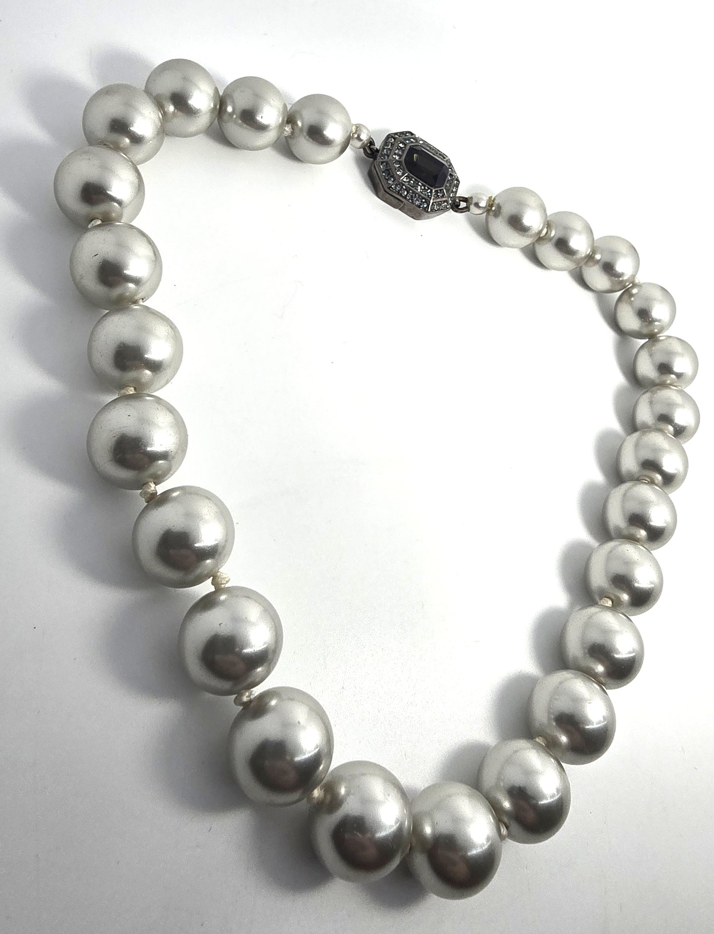 Carolee large cultured silver white large cultured pearl rhinestone necklace