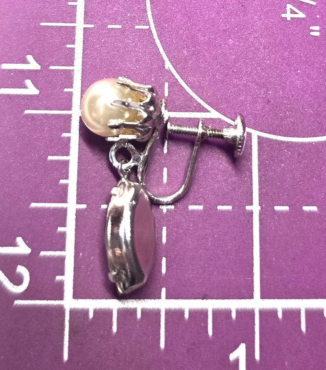 White pearl and marquis rhinestone drop beaded vintage screw back earrings