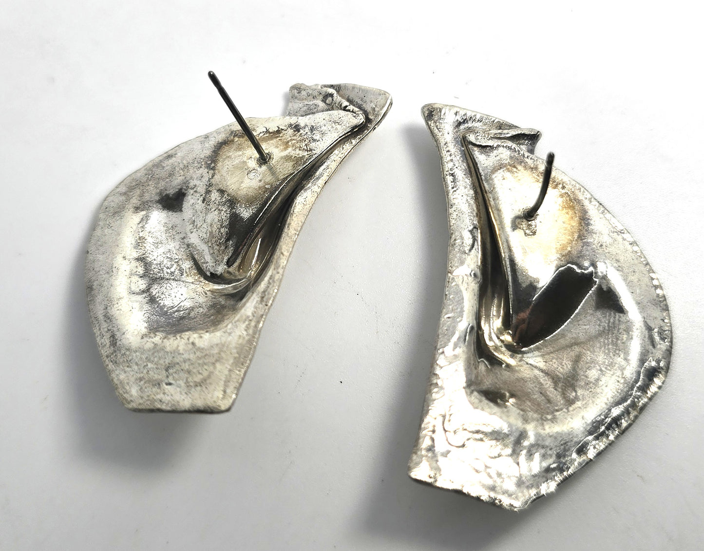 Modernist  retro silver toned retro vintage large cluster earrings