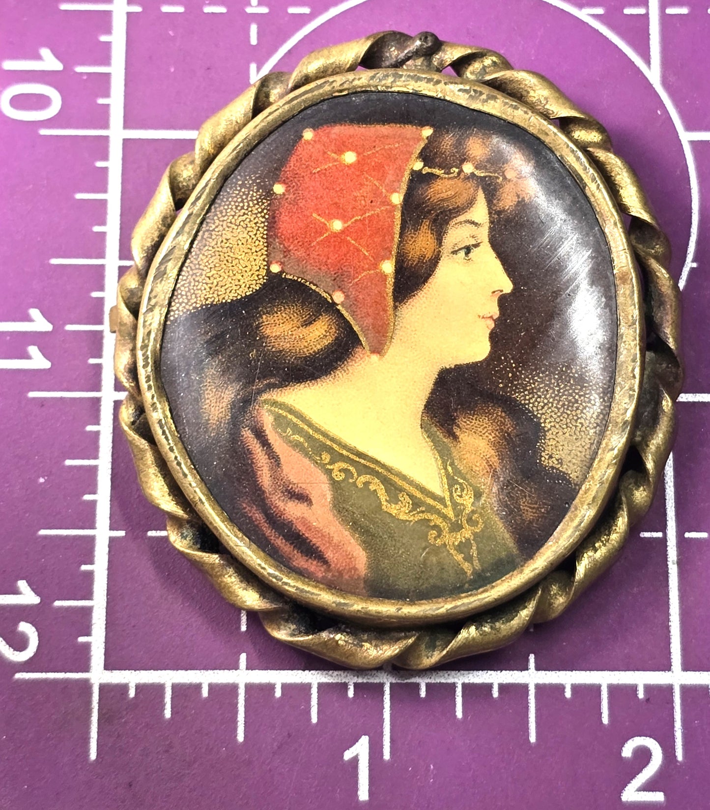 French Renaissance Style Portrait Victorian antique cameo brooch