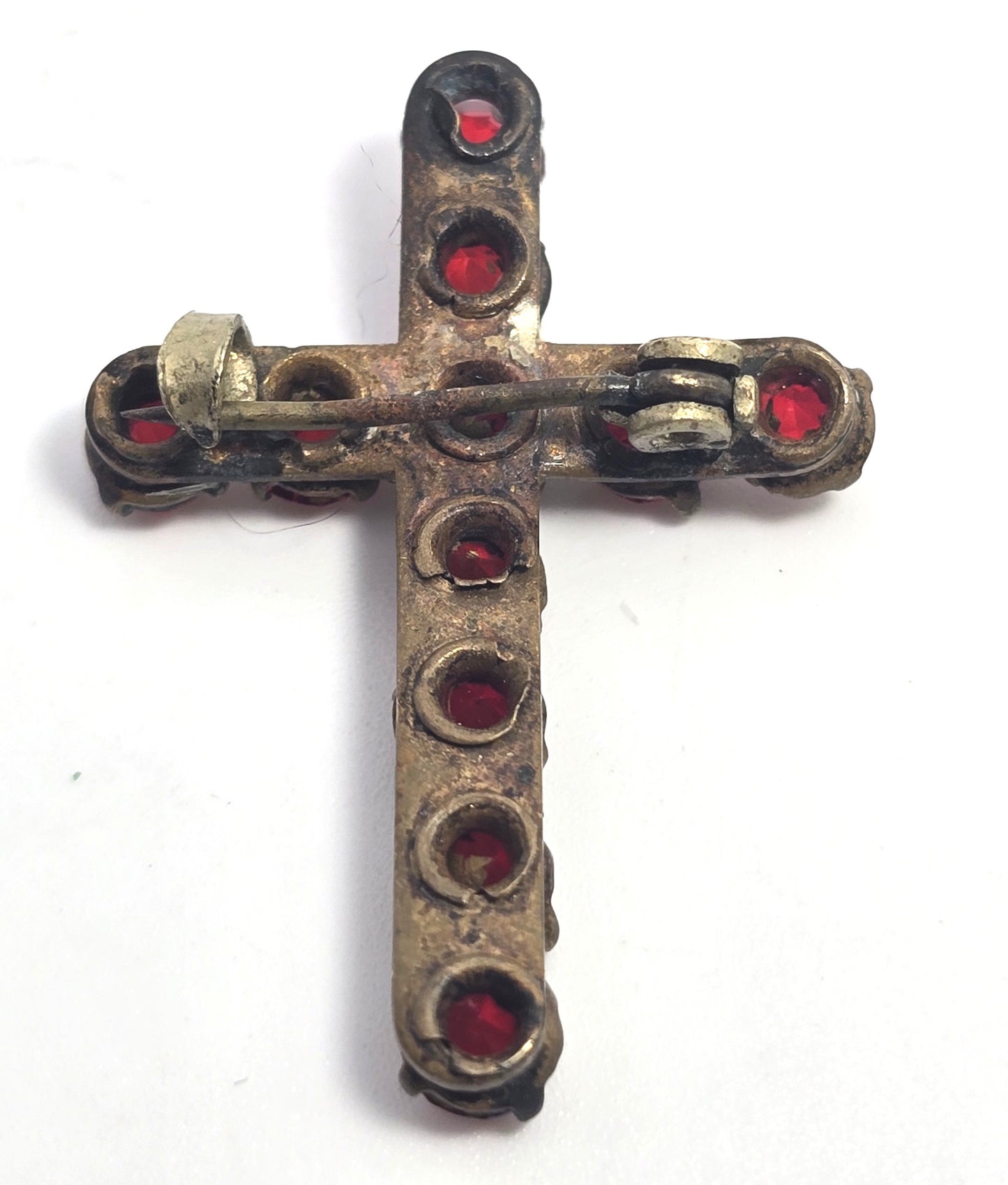 Red cross rhinestone antique prong set brooch pin