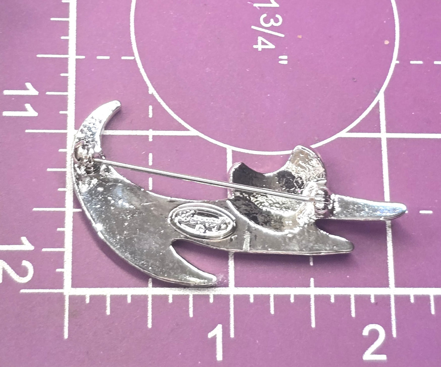 Danecraft "Big Stretch" cat modernist silver toned vintage pin brooch