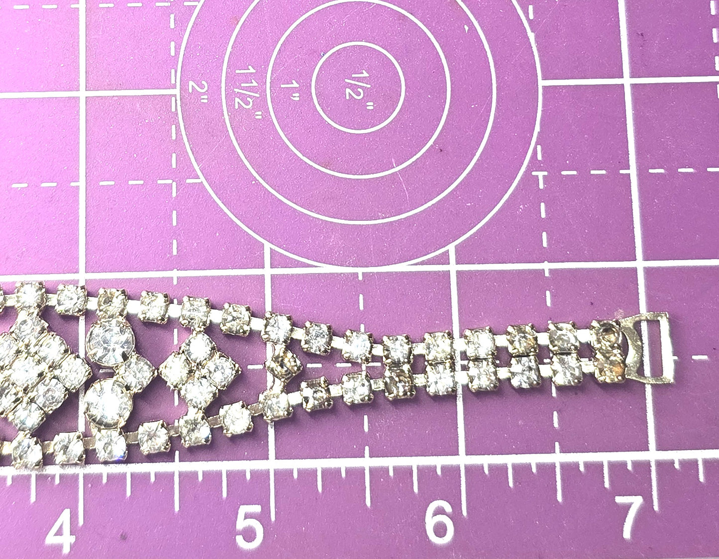 Vintage rhinestone clear gold toned mid century tennis bracelet 7 inches