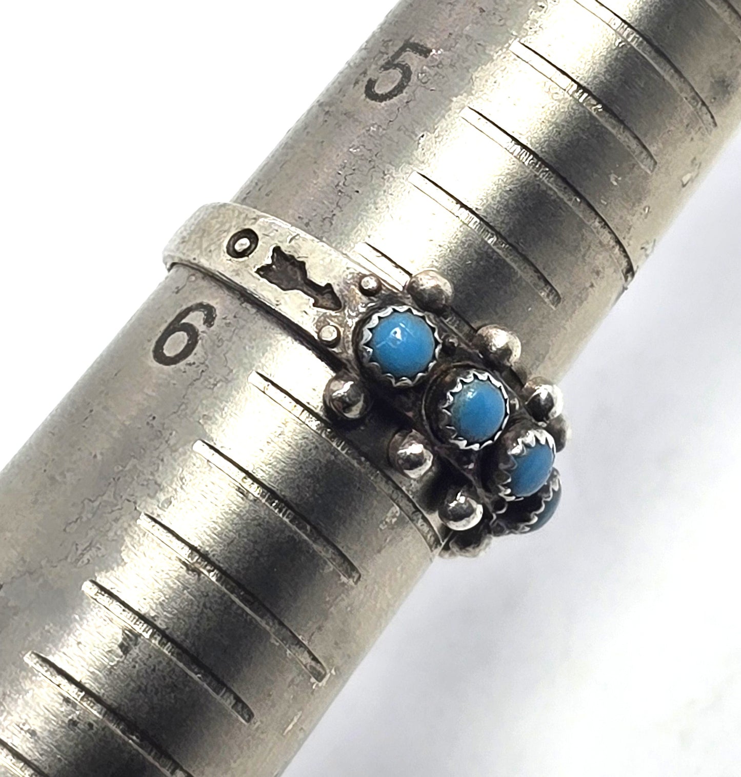 Zuni Snake Eyes petite point turquoise vintage Sterling Silver ring size 5.75