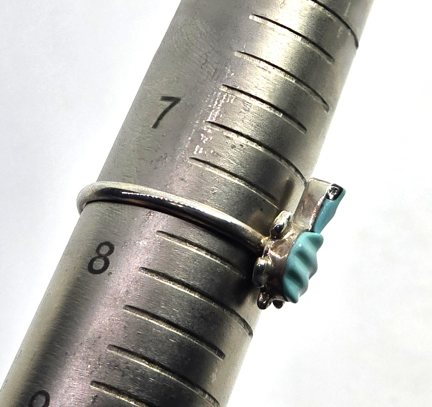 Block turquoise carved small turtle vintage Sterling Silver ring size 7.5