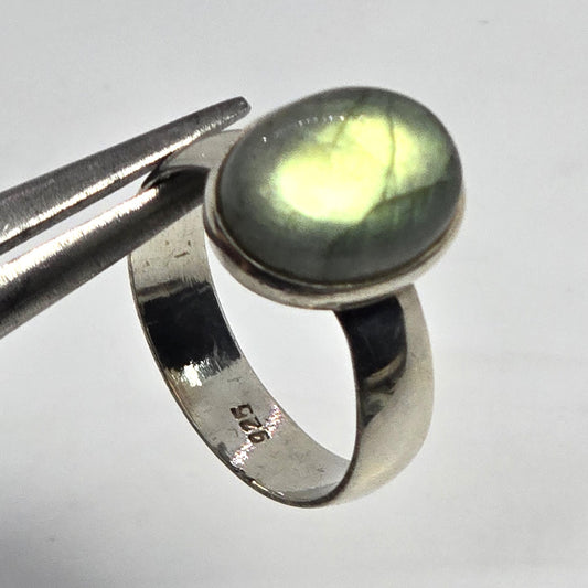 Labradorite flashy green sterling silver large vintage ring size 12