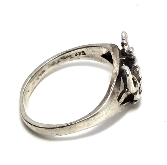 Butterfly tiny vintage sterling silver vintage ring band size 3.5