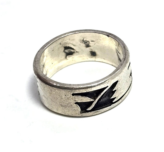 Vintage Hopi stamped silver signed vintage Sterling Silver ring size 6