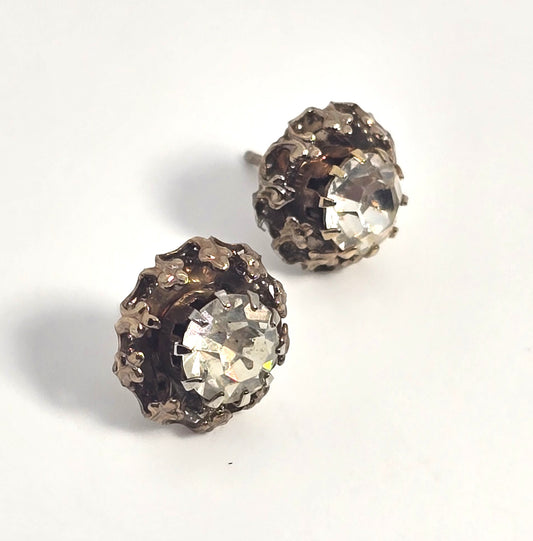 Golden flower rhinestone gold plated vintage stud earrings