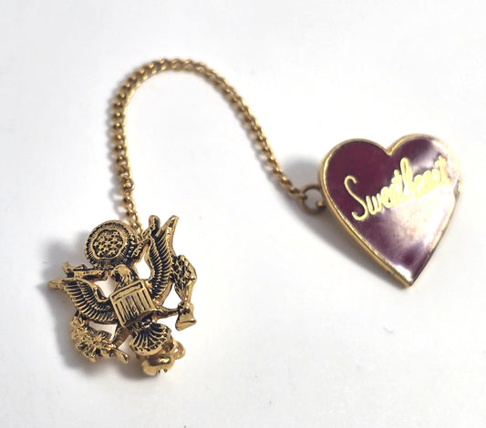 Vintage US Navy Sweetheart enamel Pin Chain Goldtone Anchor USN