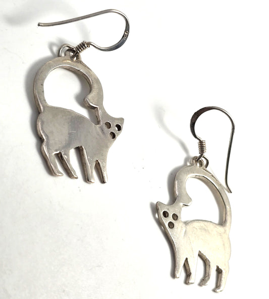 Howling in the night Samantha kitty cat feline sterling silver vintage earrings