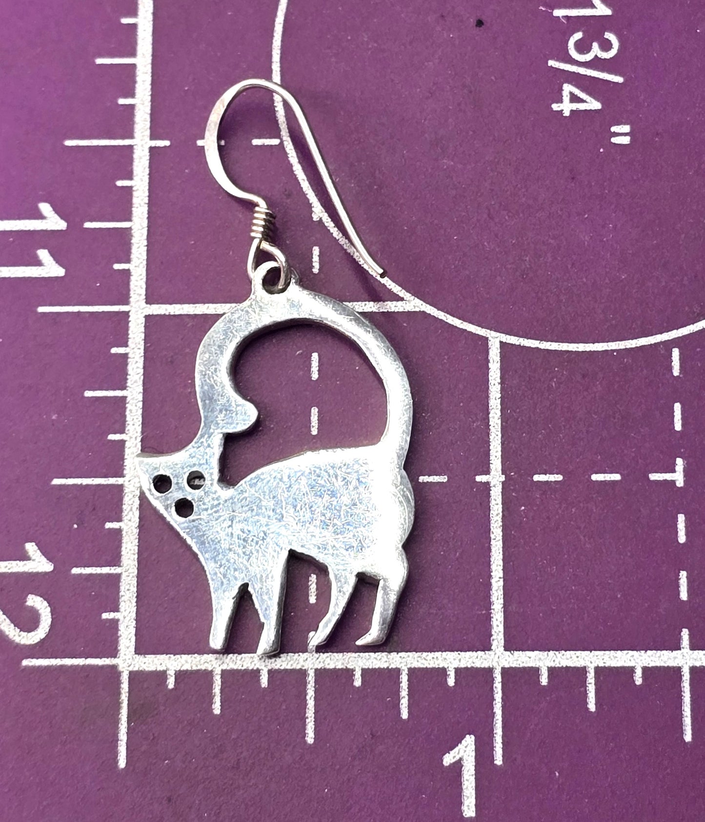 Howling in the night Samantha kitty cat feline sterling silver vintage earrings