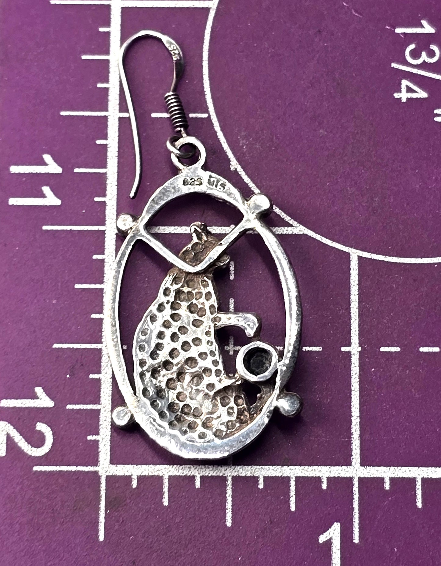 WTS Cat in frame with black yarn ball kitty sterling silver earrings