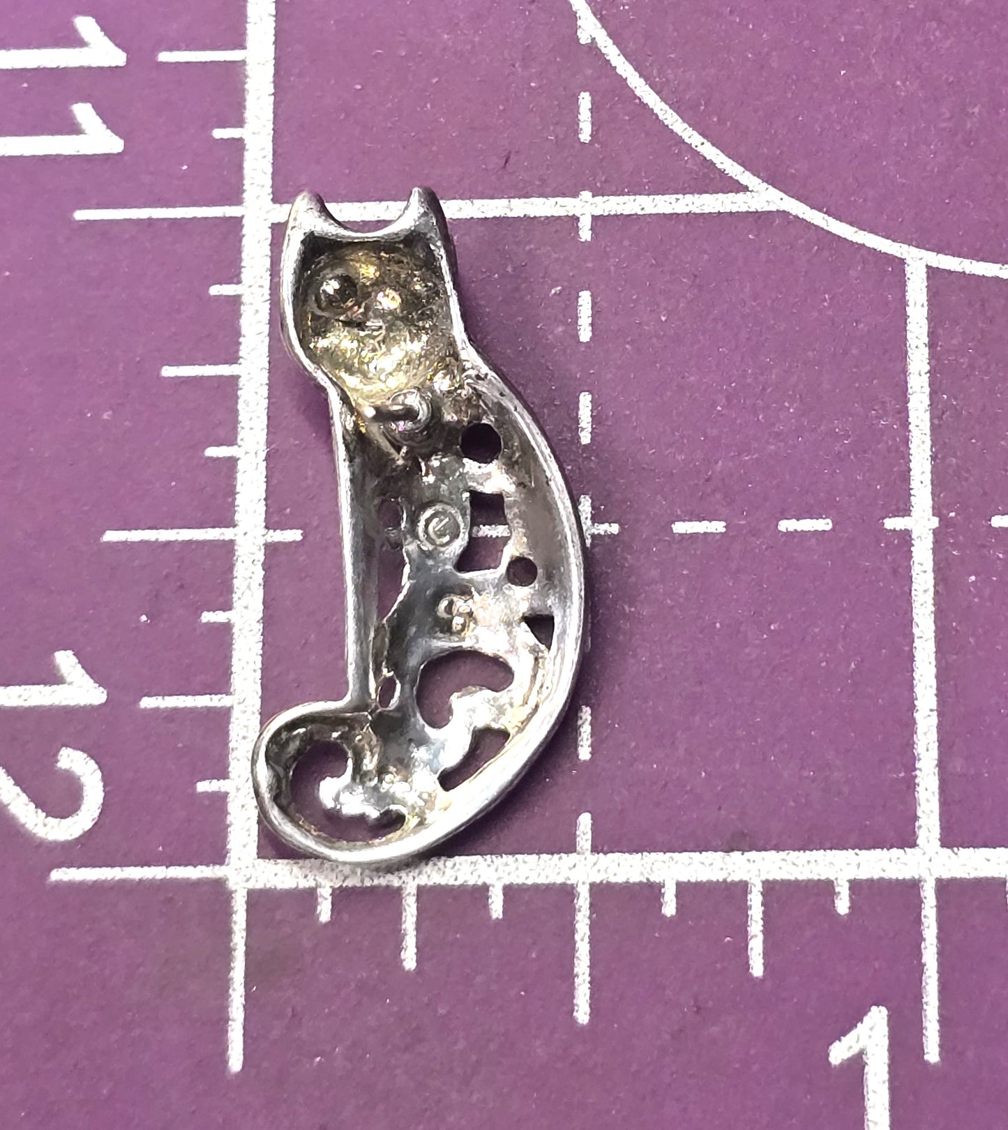 Shube Dakota West filigree kitty sterling silver vintage stud earrings
