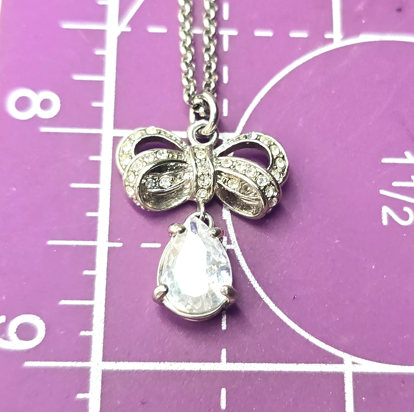 Juicy Couture rhinestone bow vintage rhinestone Y2K necklace NIB