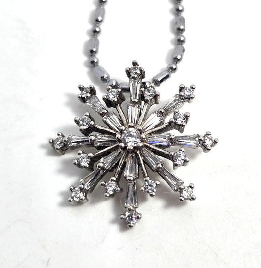 Silver snowflake cubic zirconia clear stone sterling silver necklace