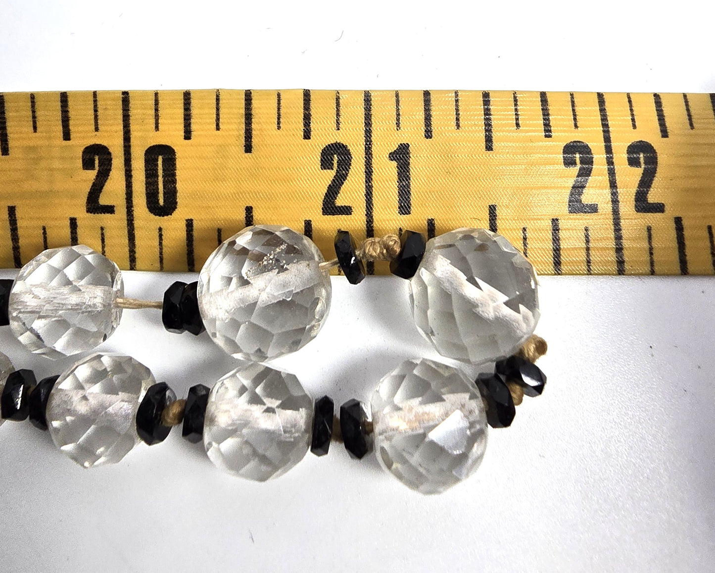 Art Deco cut glass black and white split beaded hand knotted antique necklace
