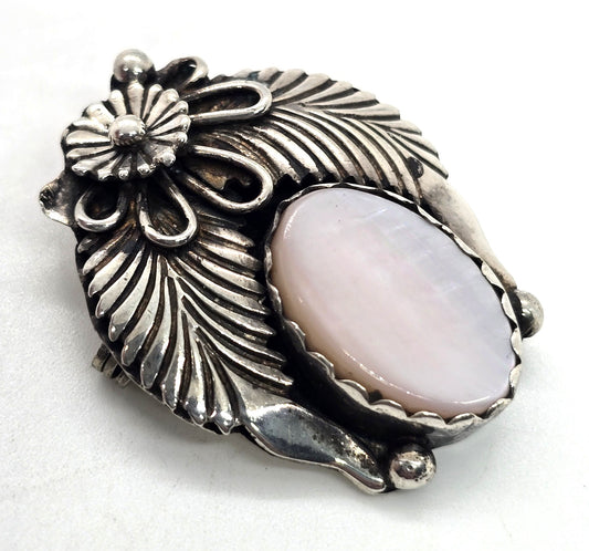 Jeff Largo Navajo Pink Slipper Shell sterling silver feather vintage Brooch