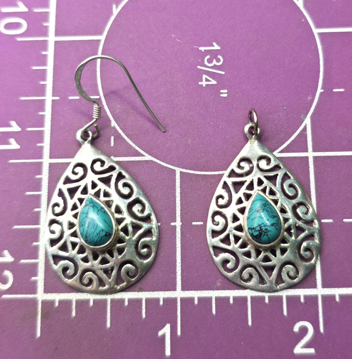 Filigree punched sterling silver dyed howlite pear drop earrings & pendant