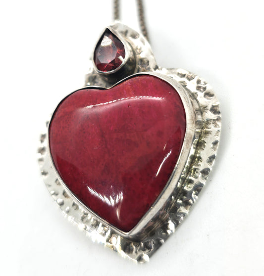 Red sponge coral garnet vintage Sterling Silver Southwestern heart necklace