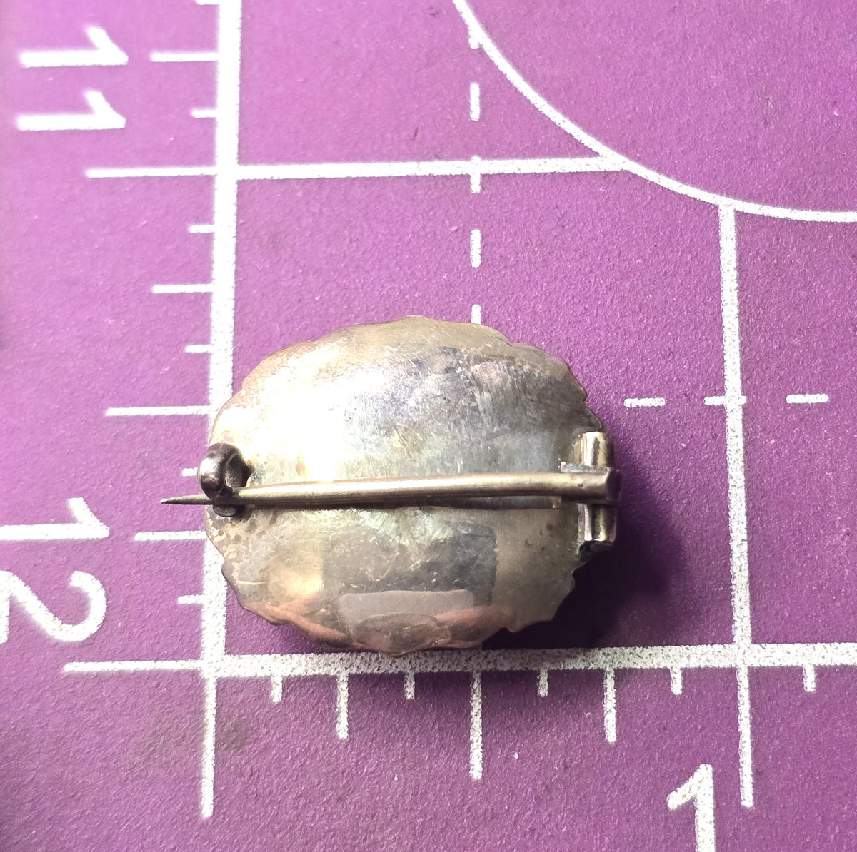 10k gold top seed pearl Antique enamel mourning memento mori brooch