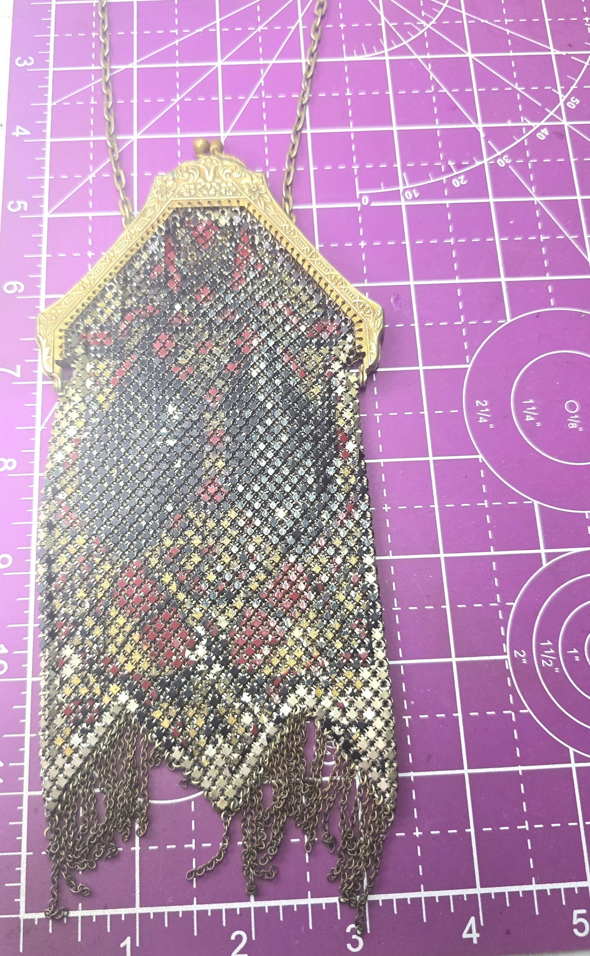Mandalian Manufacturing Co. antique mesh black & red enamel clutch purse